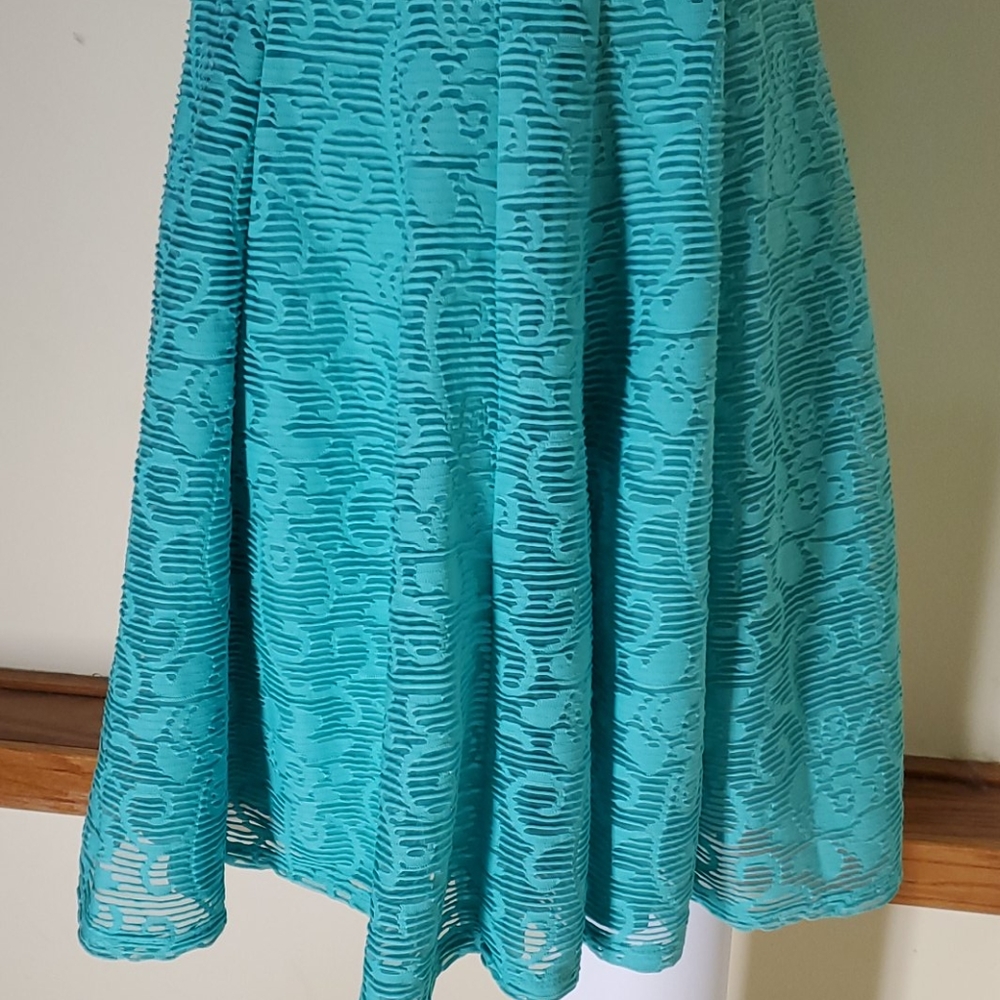 Studio one Dress - Picture 3 of 8